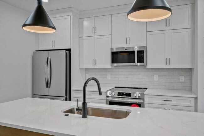 Building Photo - Brand new build home in Old Hickory