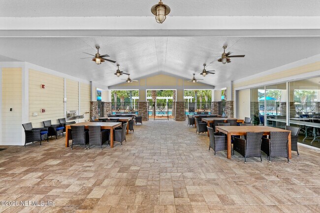 Building Photo - 7039 Crispin Cove Dr