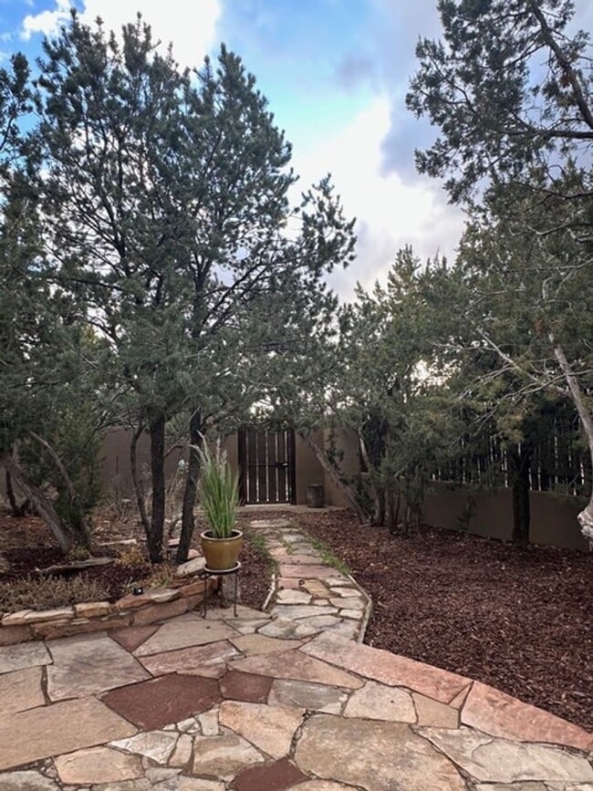 Building Photo - Turnkey Northside Casita in a Garden Setting