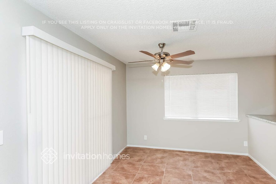 Building Photo - 595 Jackson Dr