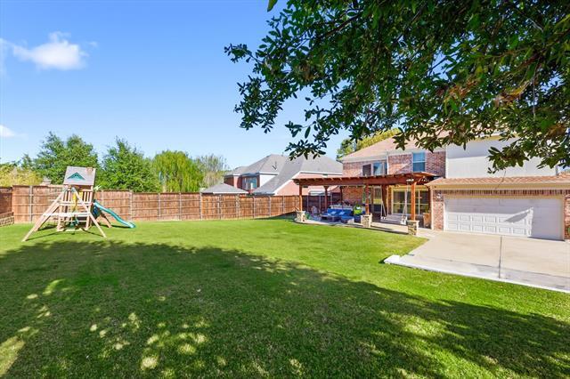 Building Photo - 841 Wind Brook Ln