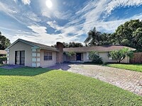 Building Photo - 2512 Sea Breeze Ct