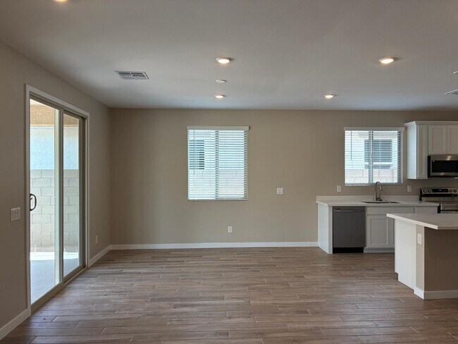 Building Photo - 18372 W Villa Chula Ln