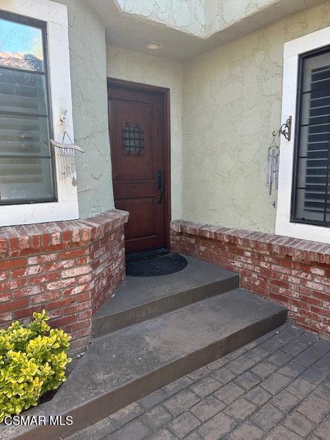 Building Photo - 29723 Strawberry Hill Dr
