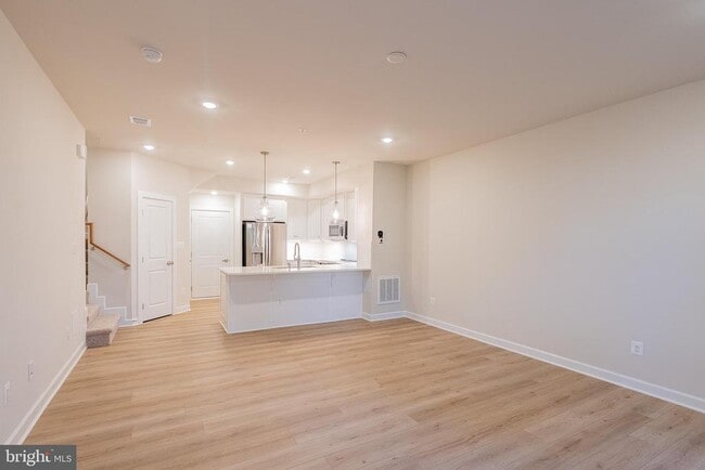 Building Photo - 21835 Express Ter