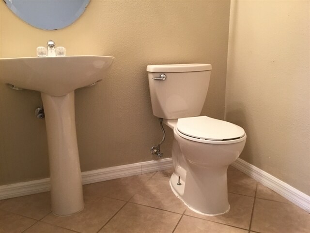 Building Photo - 1545 Amaryllis Cir