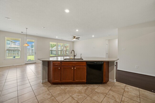 Building Photo - 20602 Pioneer Oak Ln