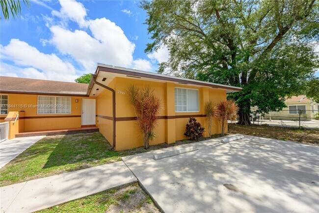 Building Photo - 2355 NW 99th Terrace