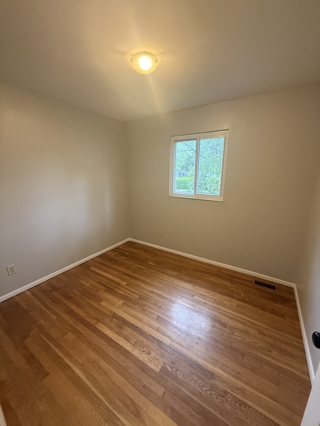 Building Photo - 5099 Wyandot Pl