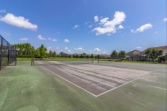 Building Photo - 2310 Lancashire St