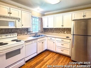 Building Photo - 443 Irvington Dr