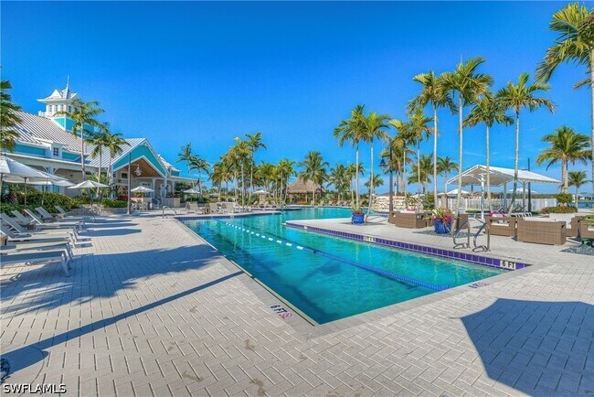 Building Photo - 14559 Edgewater Cir