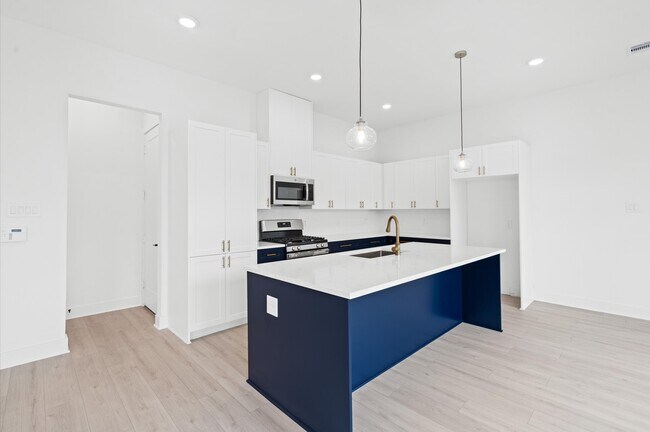 Building Photo - 10092 Serrano Pk Dr