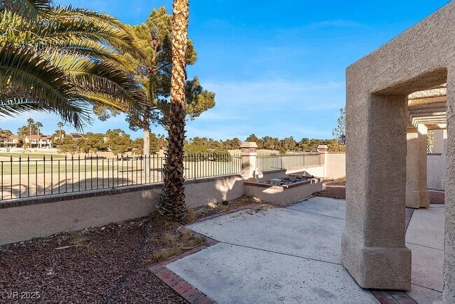 Building Photo - 7656 Boca Raton Dr