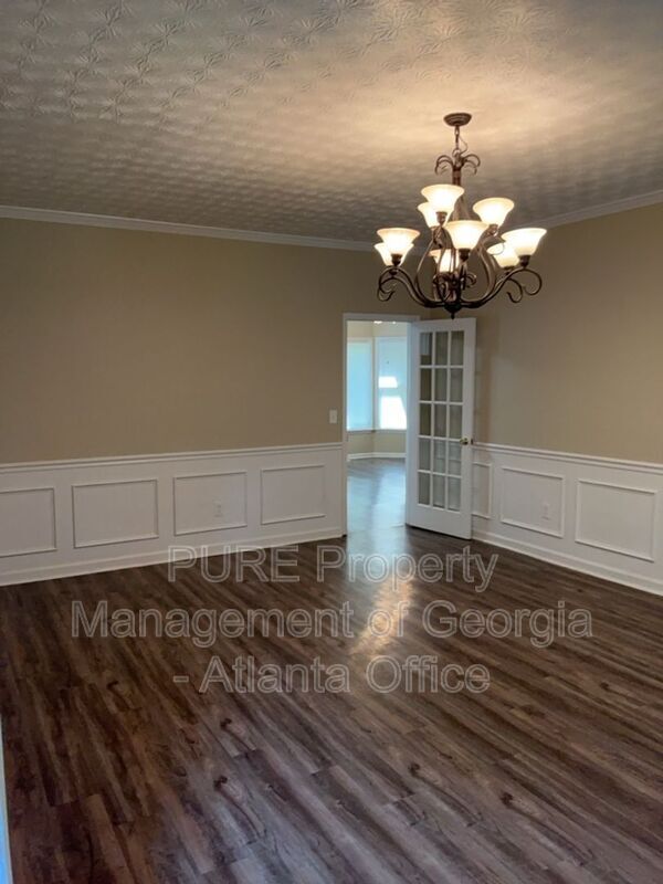 Building Photo - 3213 Southridge
