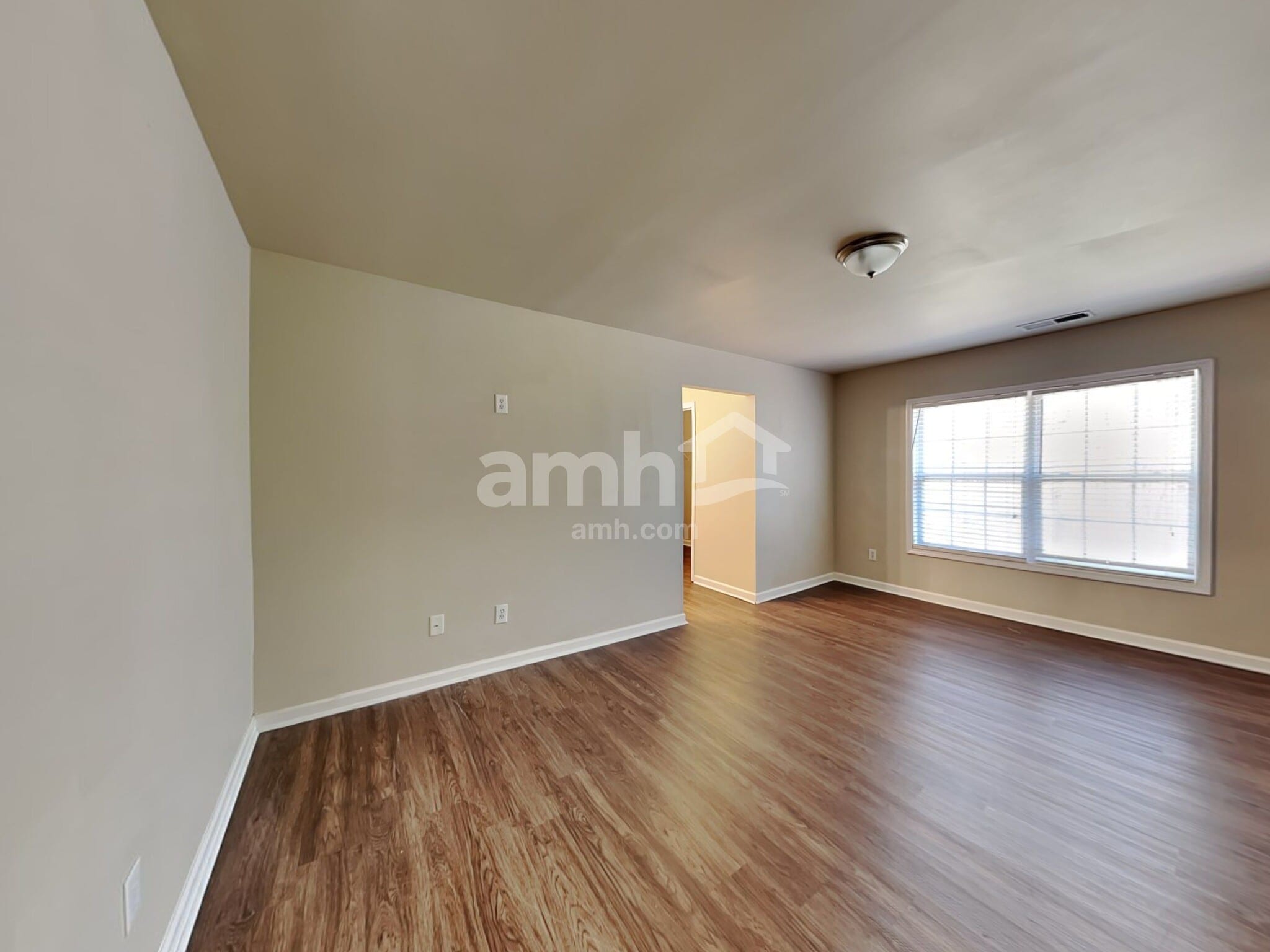 Building Photo - 5609 Grammercy Dr SW