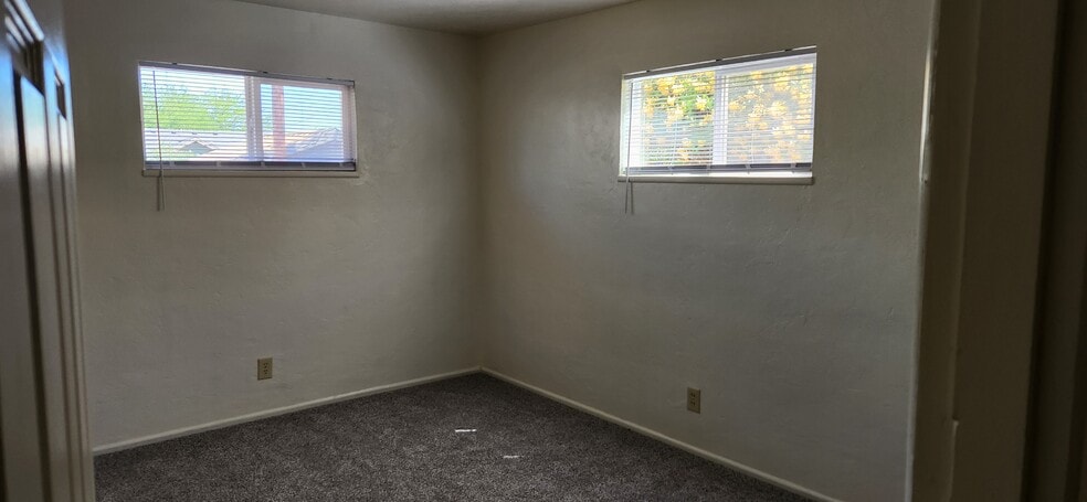 Building Photo - 514 Fairmount St