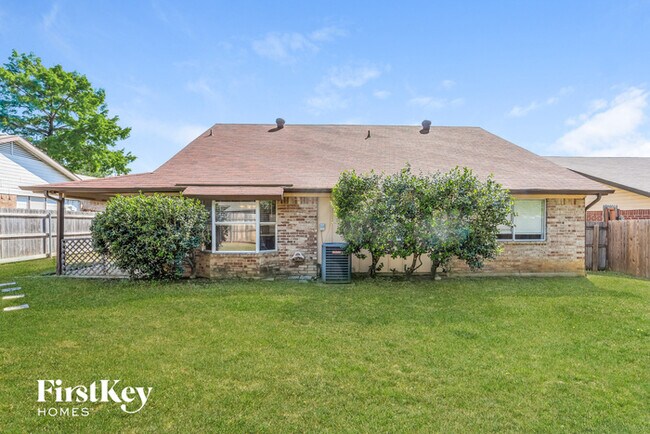 Building Photo - 4231 Glen Ridge Dr