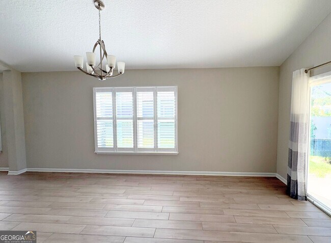 Building Photo - 312 Chinquapin Dr