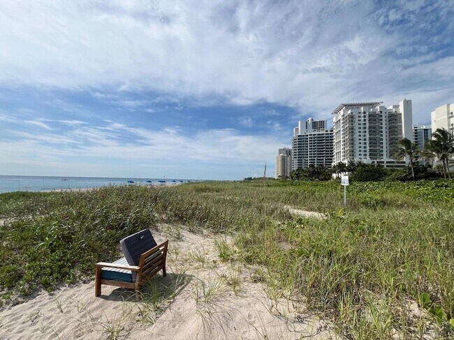 Building Photo - 3600 N Ocean Dr