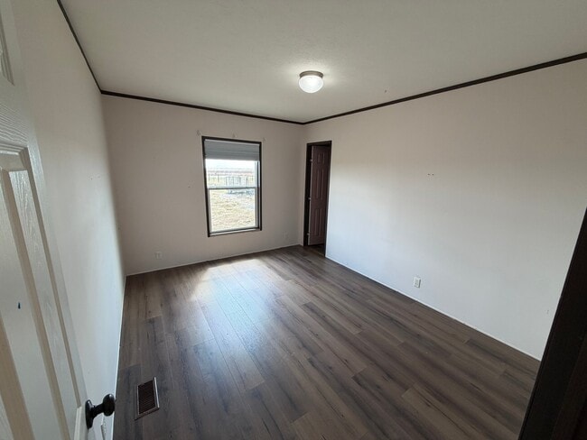 Building Photo - 2218 FM 665