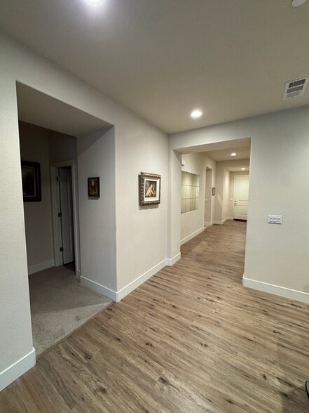 Building Photo - 5494 Monte Vista Wy