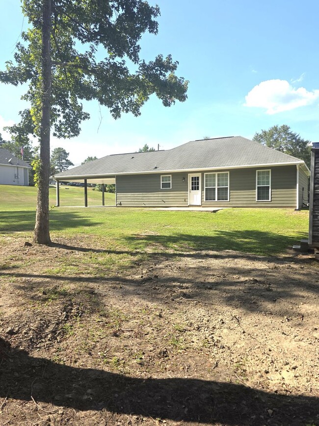 Building Photo - 22 Shadowridge Ln