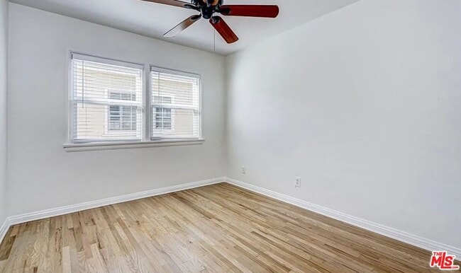 Building Photo - 1430 Ocean Park Blvd