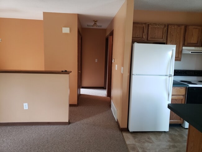 Building Photo - 2511 Thomas Ct