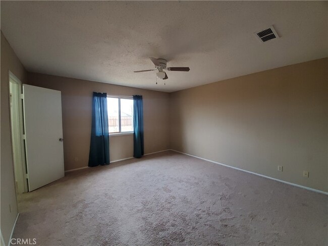 Building Photo - 8443 Great Cir Dr