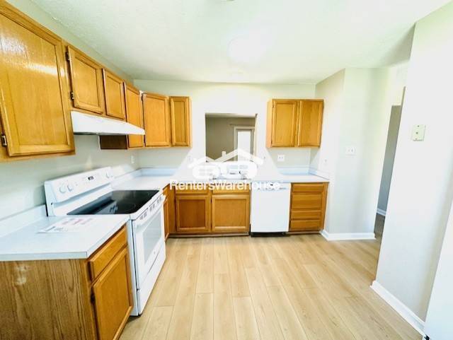 Building Photo - 661 Realm Ct W