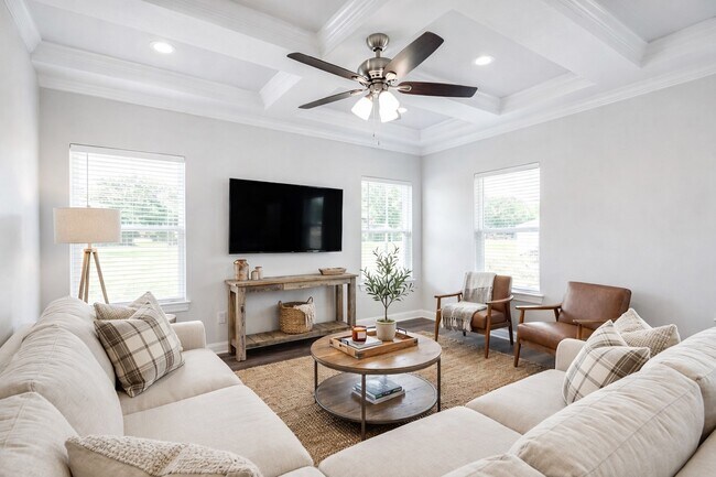 Building Photo - 414 N 4th St