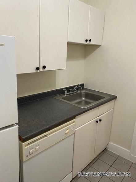 Building Photo - 10 Lothian Rd