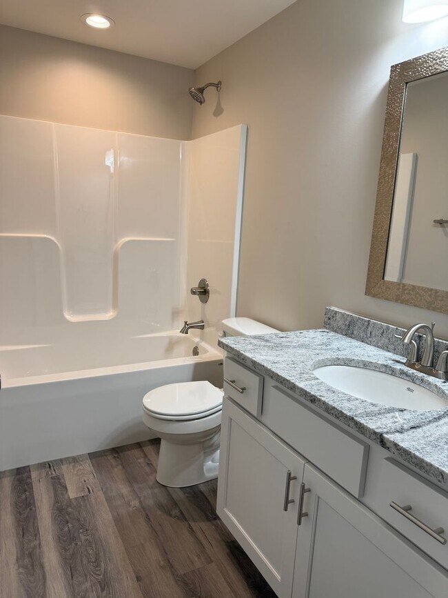 Building Photo - Brand New 3 bedroom/3 bathroom ranch townhome in Waverly