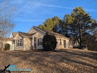 Building Photo - 5015 Silhouette Dr