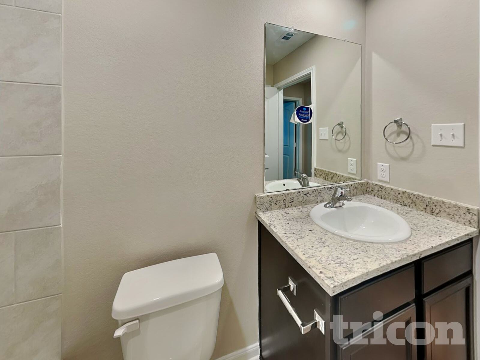 Building Photo - 747 Wonderland Trail