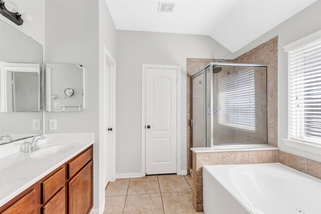 Building Photo - 9934 Dragonfly Meadow Ct