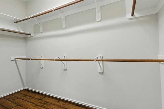 Building Photo - 4827 Claymill Ct