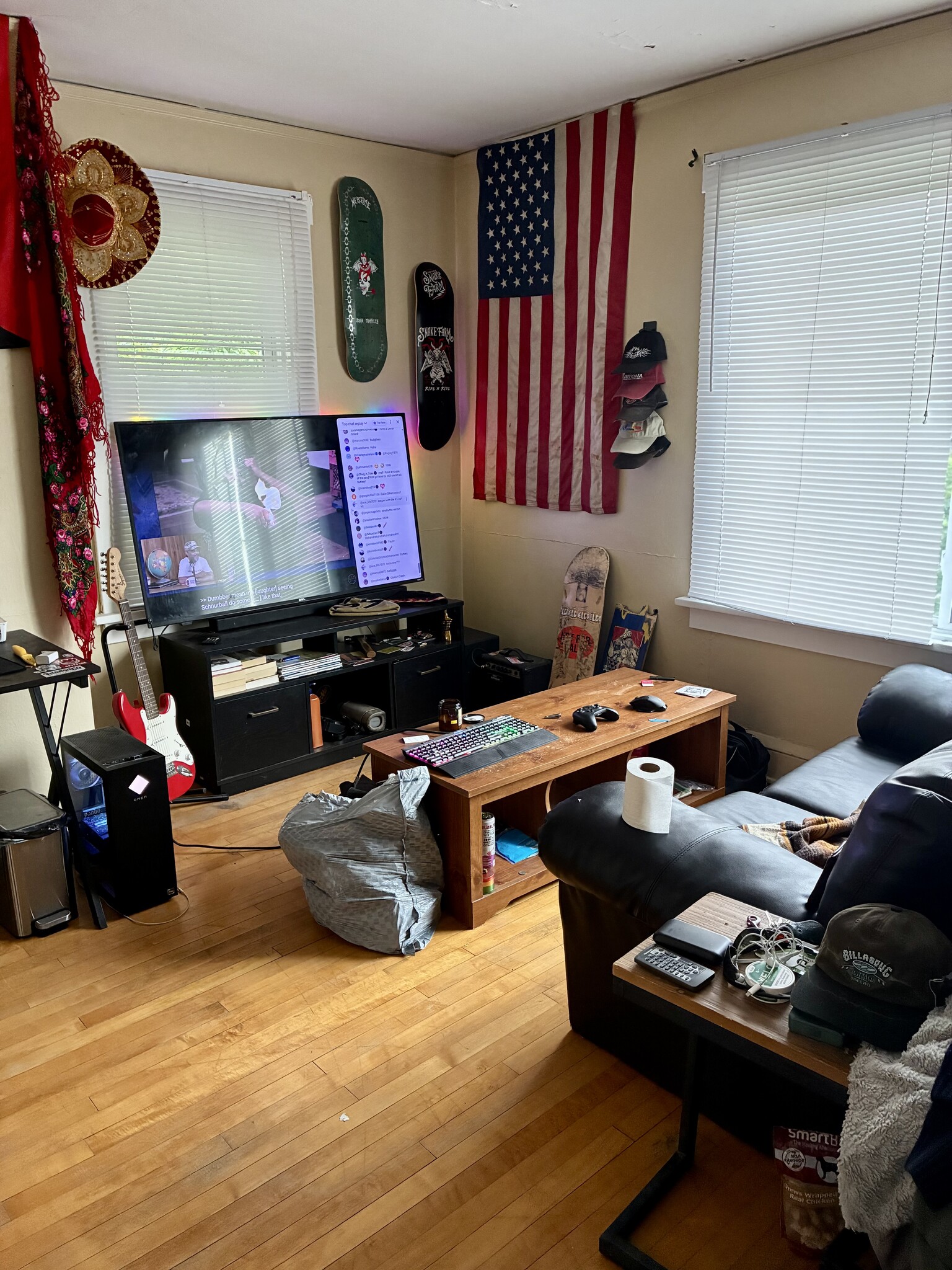 Building Photo - 470 W Grand Ave