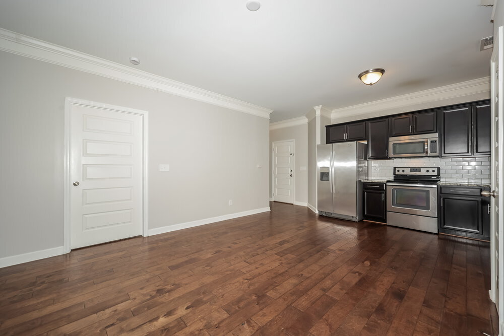 Building Photo - 2237 Dale View Dr