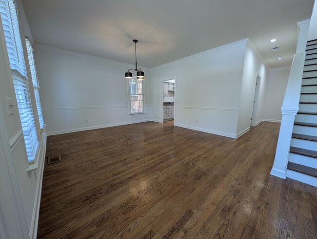 Building Photo - 407 Clairton Ct