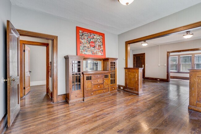 Building Photo - 3436 Stevens Ave