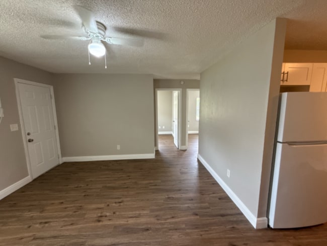 Building Photo - 3216 N 48th St