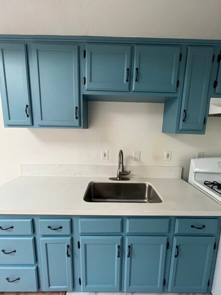 Building Photo - 1072 Laguna Ave