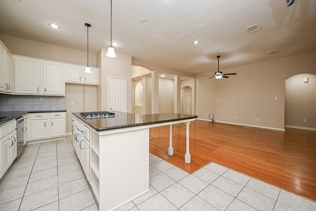 Building Photo - 1335 Remington Crest Dr