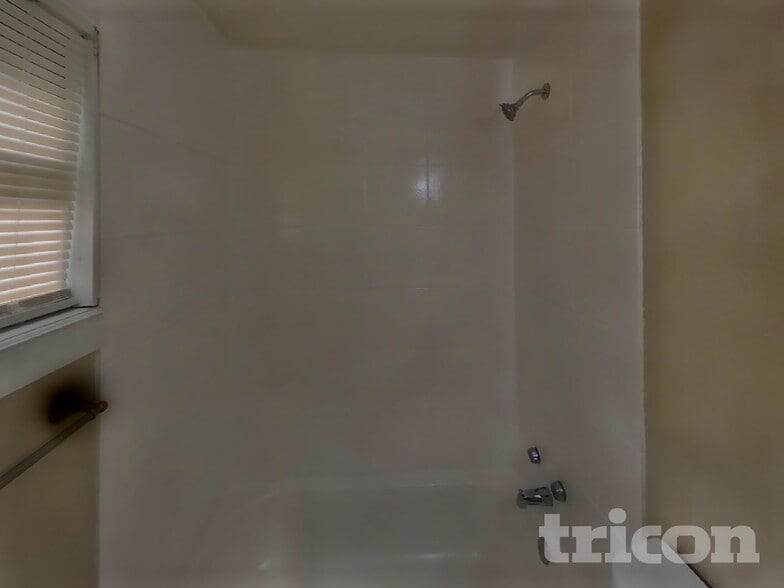 Building Photo - 4443 Greenland Dr