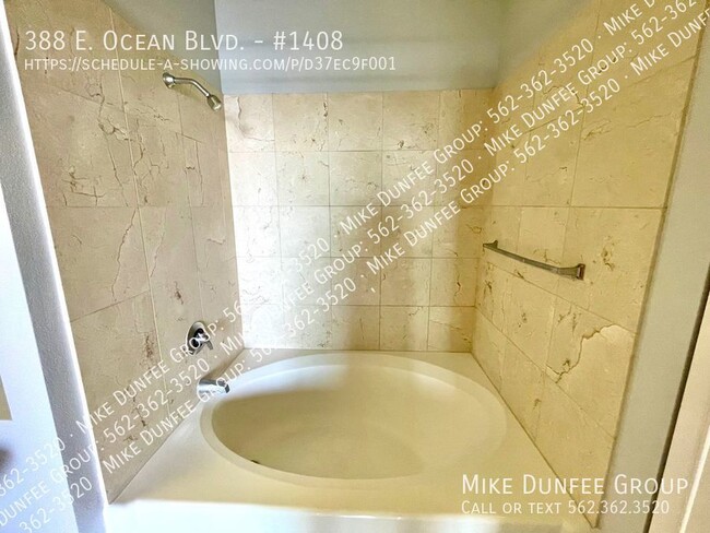 Building Photo - Remodeled 14th Floor Ocean-View Condo at A...