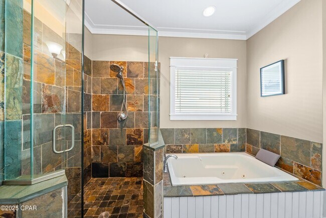 Building Photo - 408 Savannah Park Way