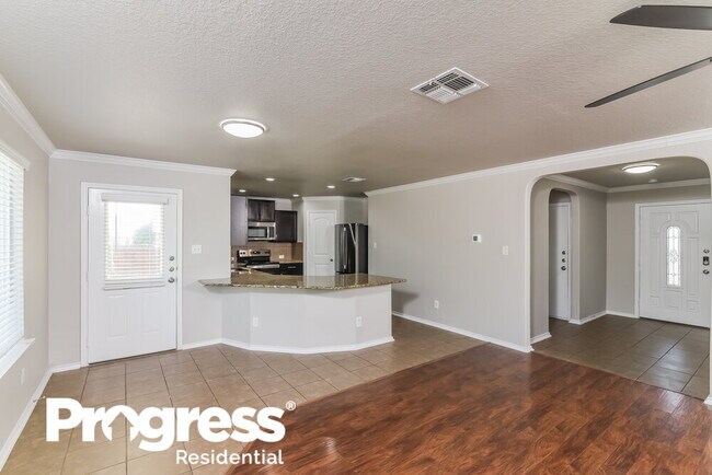 Building Photo - 11519 Verde Bend