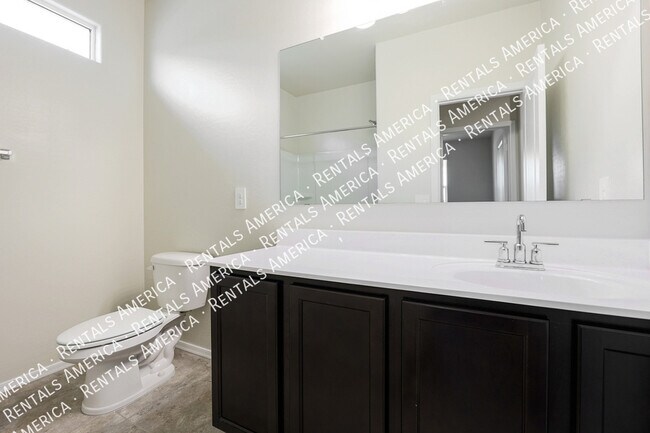 Building Photo - 18436 W Artemisa Ave